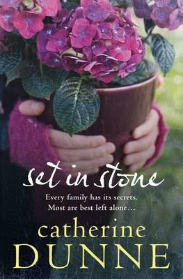 Womens Fiction Eason BOGOF: Set in Stone: 1 Dunne, Catherine