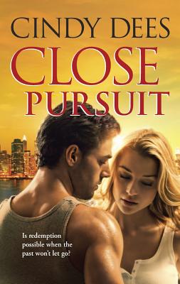 Close Pursuit (Hqn)
