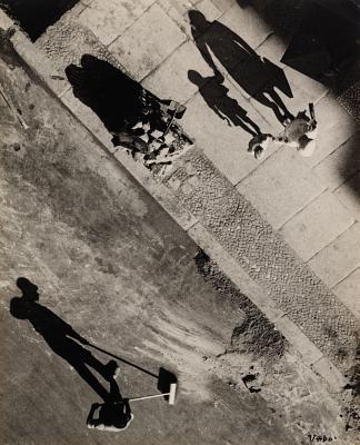 Object:Photo. Modern Photographs: The Thomas Walther Collection 1909-1949