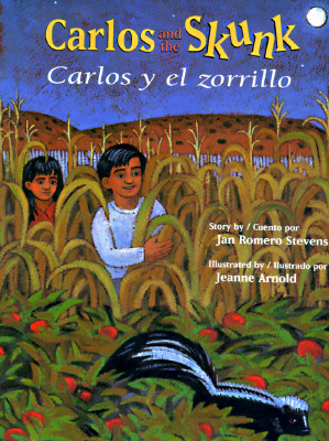 Image for Carlos And the Skunk / Carlos y el zorrillo (English and Spanish Edition)