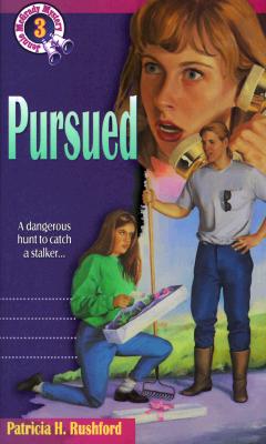 Pursued (Jennie Mcgrady Mysteries)