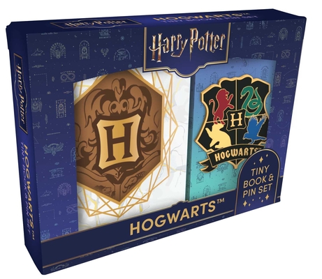 Harry Potter: Hogwarts Tiny Book and Pin Set